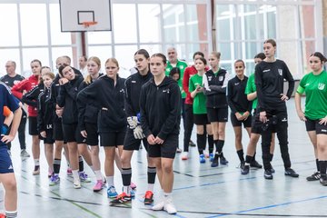 Bild 67 - wCJ Loewinnen Cup C1